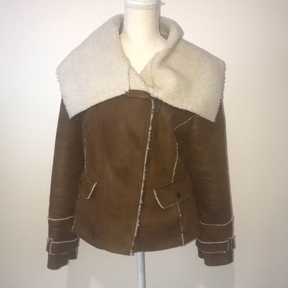 Simon Chang Tan/Cream Faux Leather Coat Medium